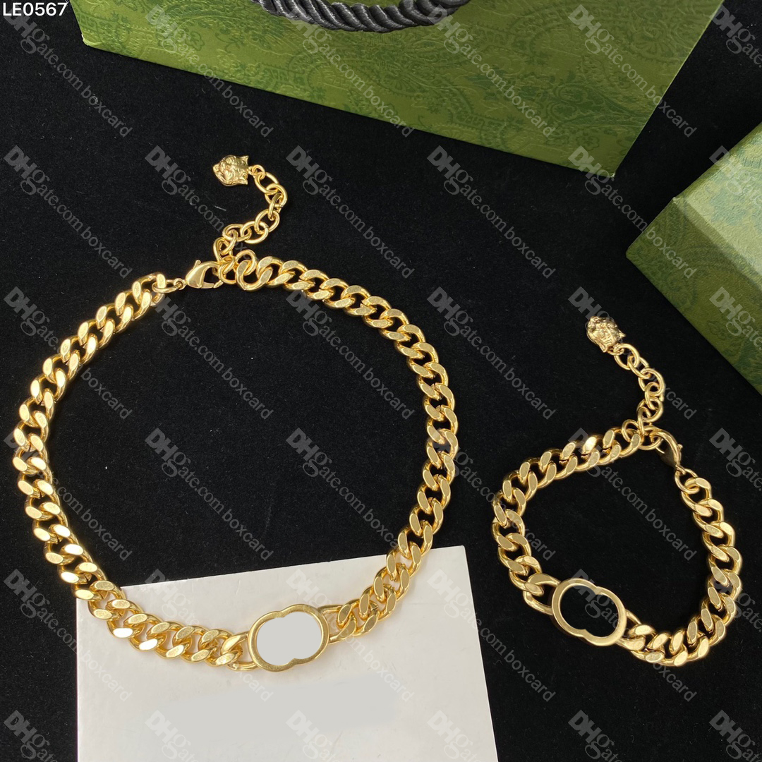 Luxury Thick Chains Necklaces Interlocking Letters Bracelets Golden Tiger Head Pendants Unisex Necklaces Jewelry Sets With Box281L