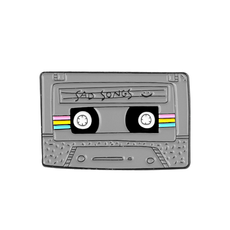 Kaset manyetik bant broş retro müzik bant karikatür emaye yaka yaka pimi broşlar kız kardeşler için anne arkadaşları mücevher hediyesi