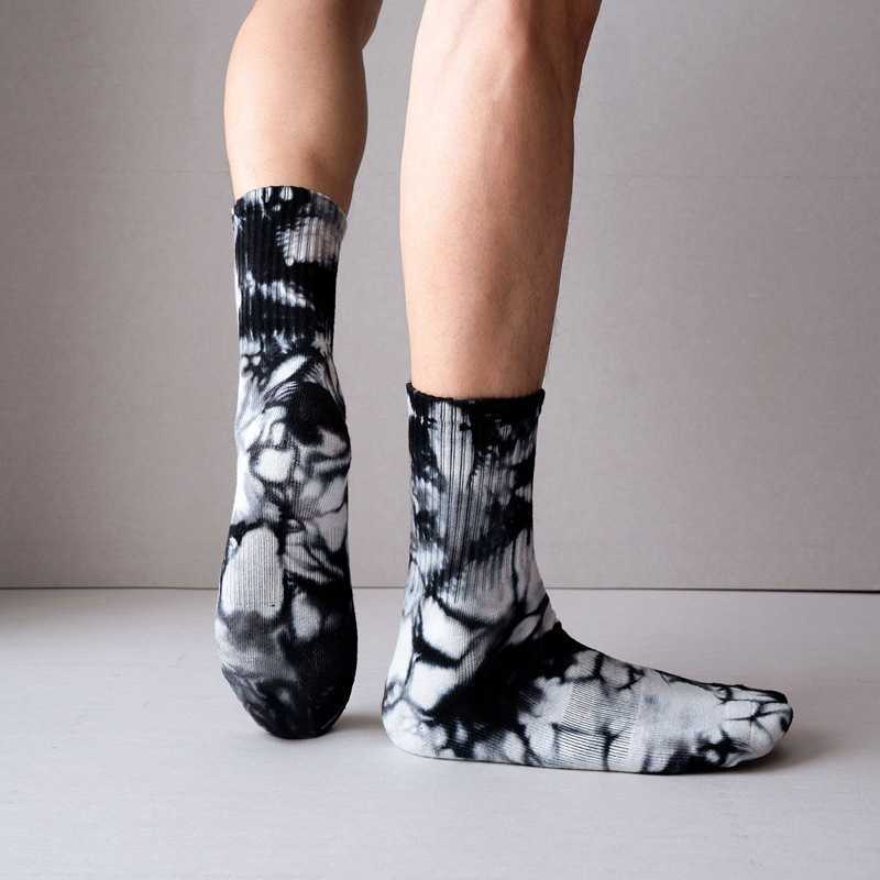 Sports Socks Niwe Products For Autumn And Winter High Quality Thick Tie-Dye Middle Tube Towel Bottom Cotton Outdoor L221026