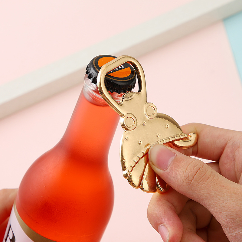 50st Nyfödd dop Party Souvenir Creative Baby Carriage Gold Bottle Opener Solid Metal Baby Barnvagn Ölöppnare Favors