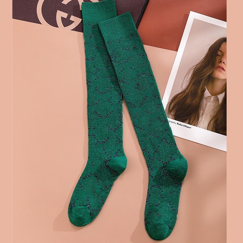 Calcetines GU de diseñador de lujo para mujer, calcetines suaves de algodón hasta la rodilla para mujer, medias con estampado de letras para mujer a granel