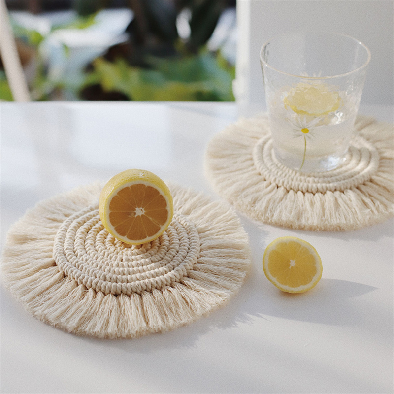 Boho Coasters Mats Beige Saugle Tailla für Holztisch Schutz gewebtes handgemachtes Hauswarminggeschenke für neues Zuhause