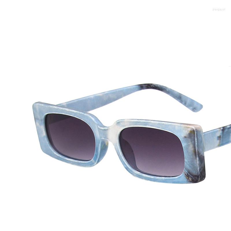 Solglasögon tunn fyrkantig ram män kvinnor tan grå lins uv400 skydd glasögon modedesign gafas de sol2430