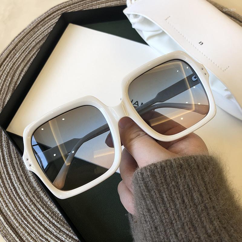 Sunglasses Trendy White Oversized Square Women 2022 Retro Big Frame Men Sun Glasses Black Fashion Accessory Shades246D