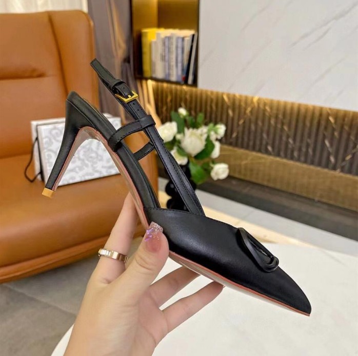 Дизайнерские женские сандалии на высоком каблуке новые модные кожаные тапочки сексуальные туфли для вечеринок с заостренным размером пальца 35-43 8,5 см.