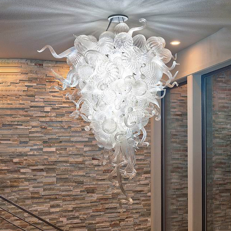 LED de luz LED LED Lâmpadas pendentes de artesanato clássico 100% Luzes de lustre de vidro soprado para a sala de estar Hotel Home Wedding Decoration LR499