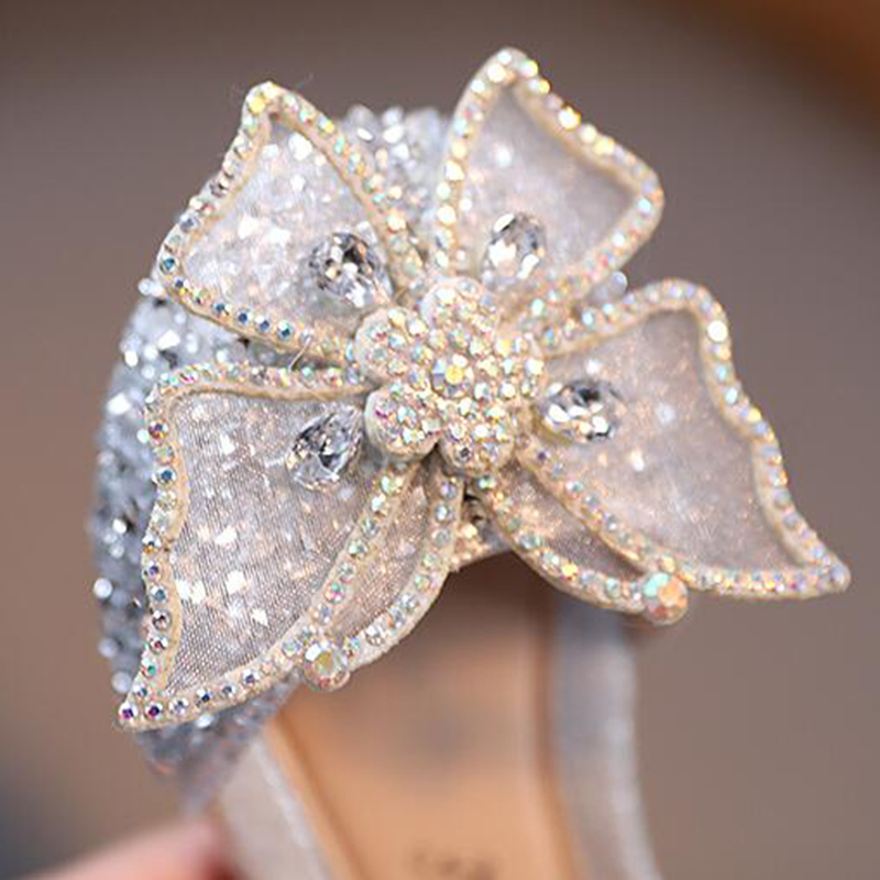Кроссовки Summer Girls Sandals Fashion Sequints Bow Princess Shoes Baby Girl Плоская каблука размер 21-35 SHS104 221028