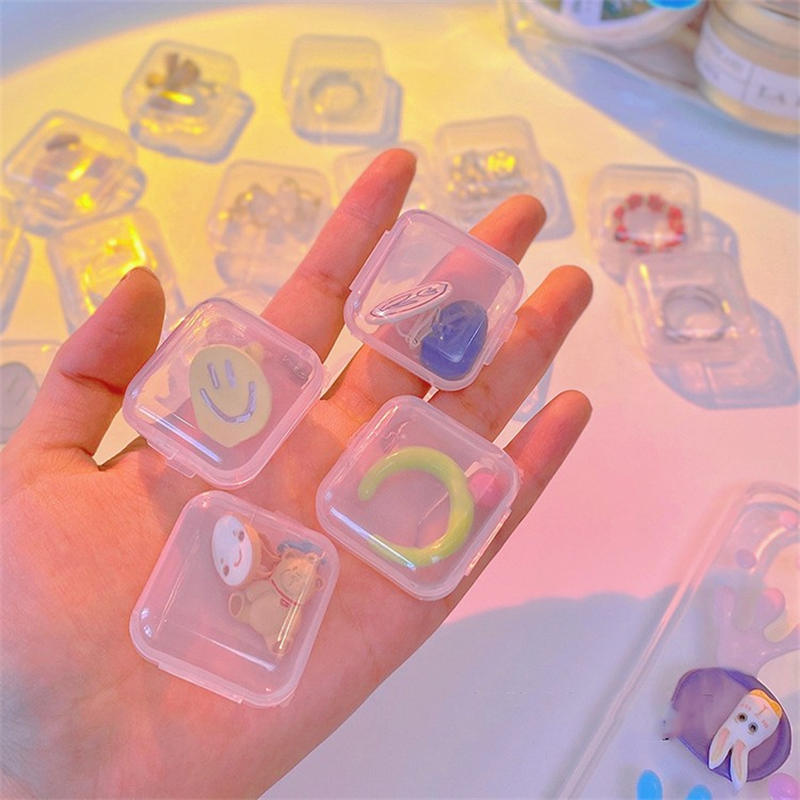 Mini boîtes de rangement de piles, boîtiers en plastique transparents pour bijoux, conteneur de finition carré pour piles boutons, boucles d'oreilles, bagues, ornements, colliers, petits accessoires