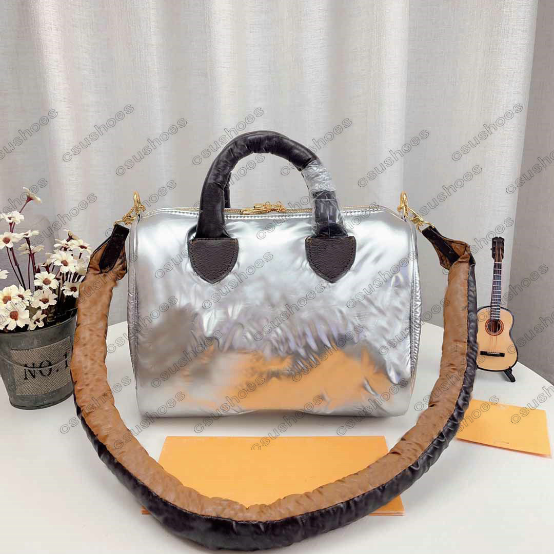 Onthego MM Silver Econyl Bag 22ss Winter Bag Totes Donna Luxurys Designer Ladies Cuscino Borsa a tracolla Flower On The Go Borse a tracolla M44576 M59007 20973