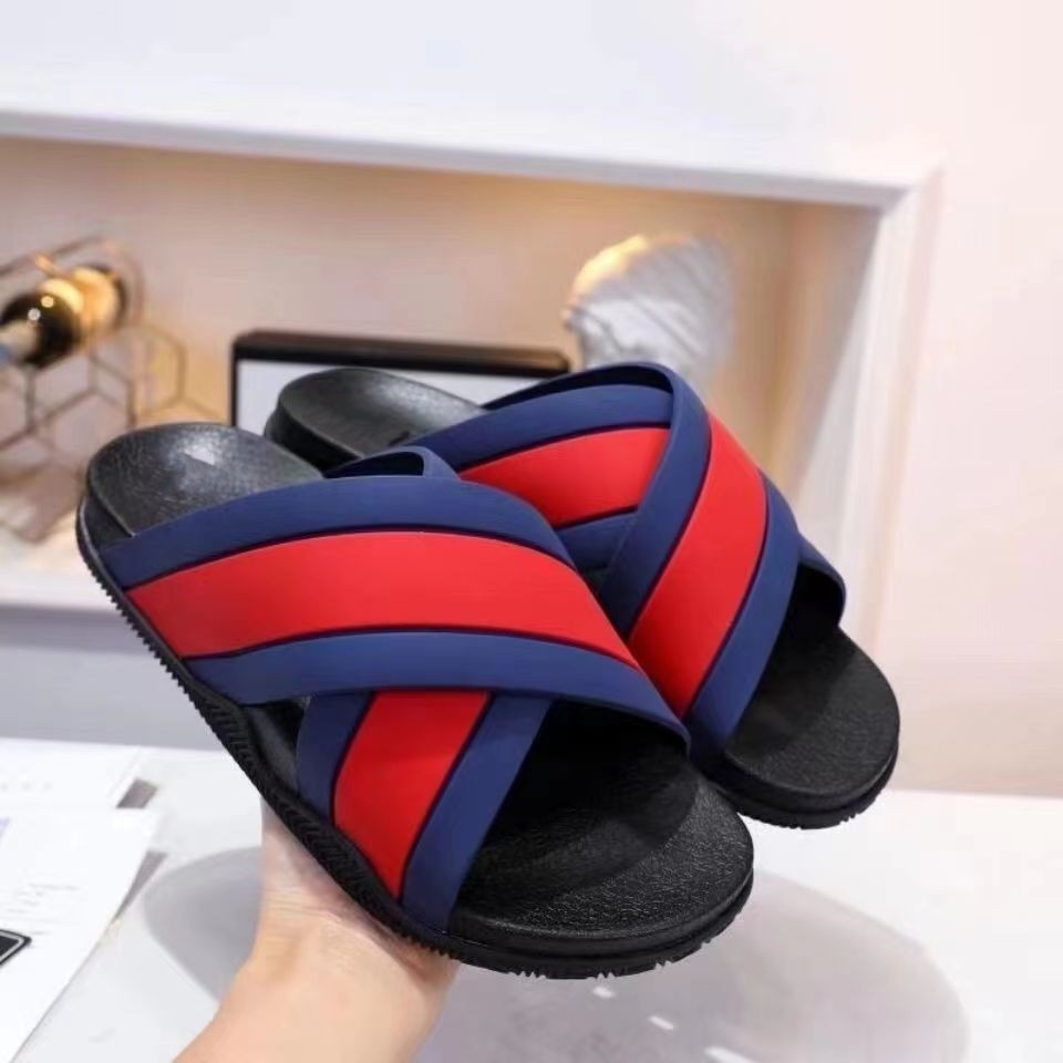 2022 Pantofole casual con scatola di design uomo e donna Slipper Fashion Sandalo classico Sandalo estivo con striscia di colore scarpe da spiaggia taglia 35-46