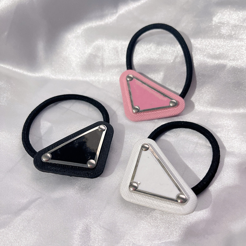 P Designers Daily Wear Women Beautiful Elastic Hair Rubber Bands Mix Colors Triangle Letter Pattern Womens Hair Jewelry Gift 