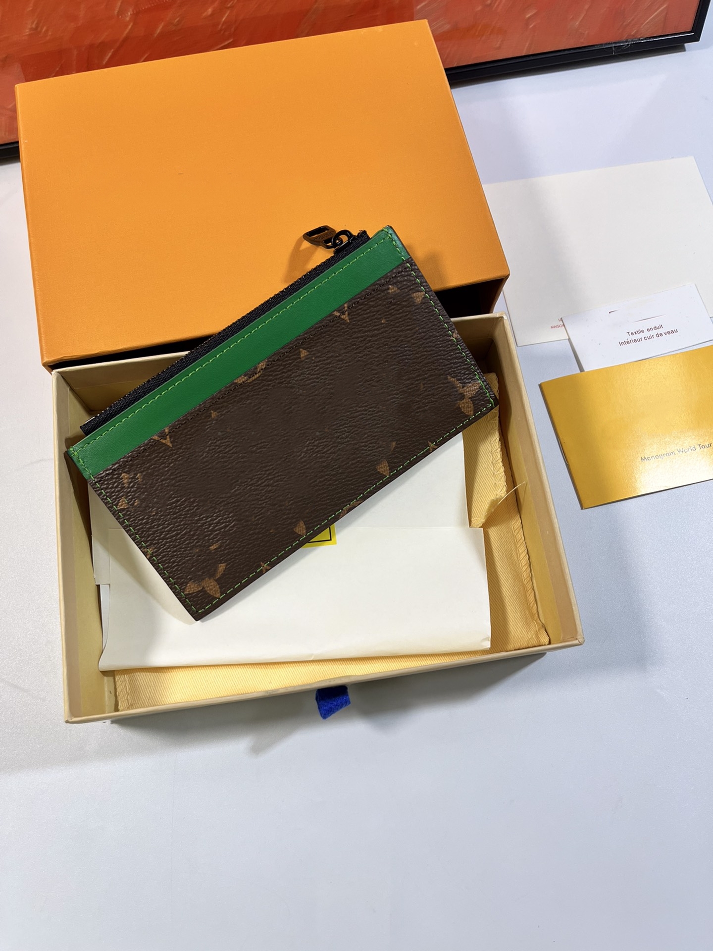 Lüks tasarımcı unisex cüzdan klasik metal toka çok yuva fermuar madeni para cüzdanlar uzun debriyaj çantaları marka moda erkek portab219u