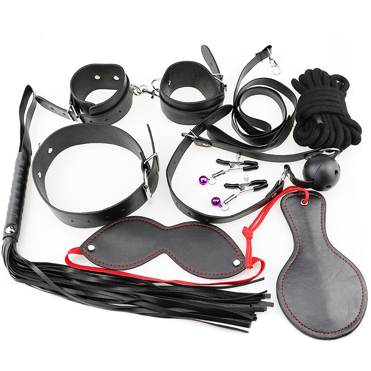 Bondage Restraint Set Blindfold Handcuffs Collar Leather Whip Ball Gag Rope Nipple Clamps Sex Toys for Woman Adult SM Fetish6096761