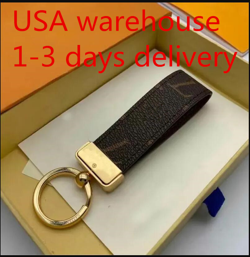 Purse Hook vs Keychain: Is My Bag Safer with One of These? Smart