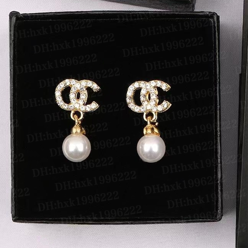 Pearl vs Diamond Earrings: Are diamonds *really* worth the extra