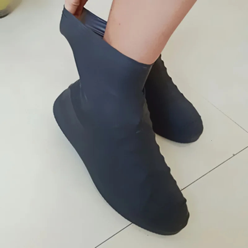 Durable and Waterproof Mud Boots for All-Day Comfort and