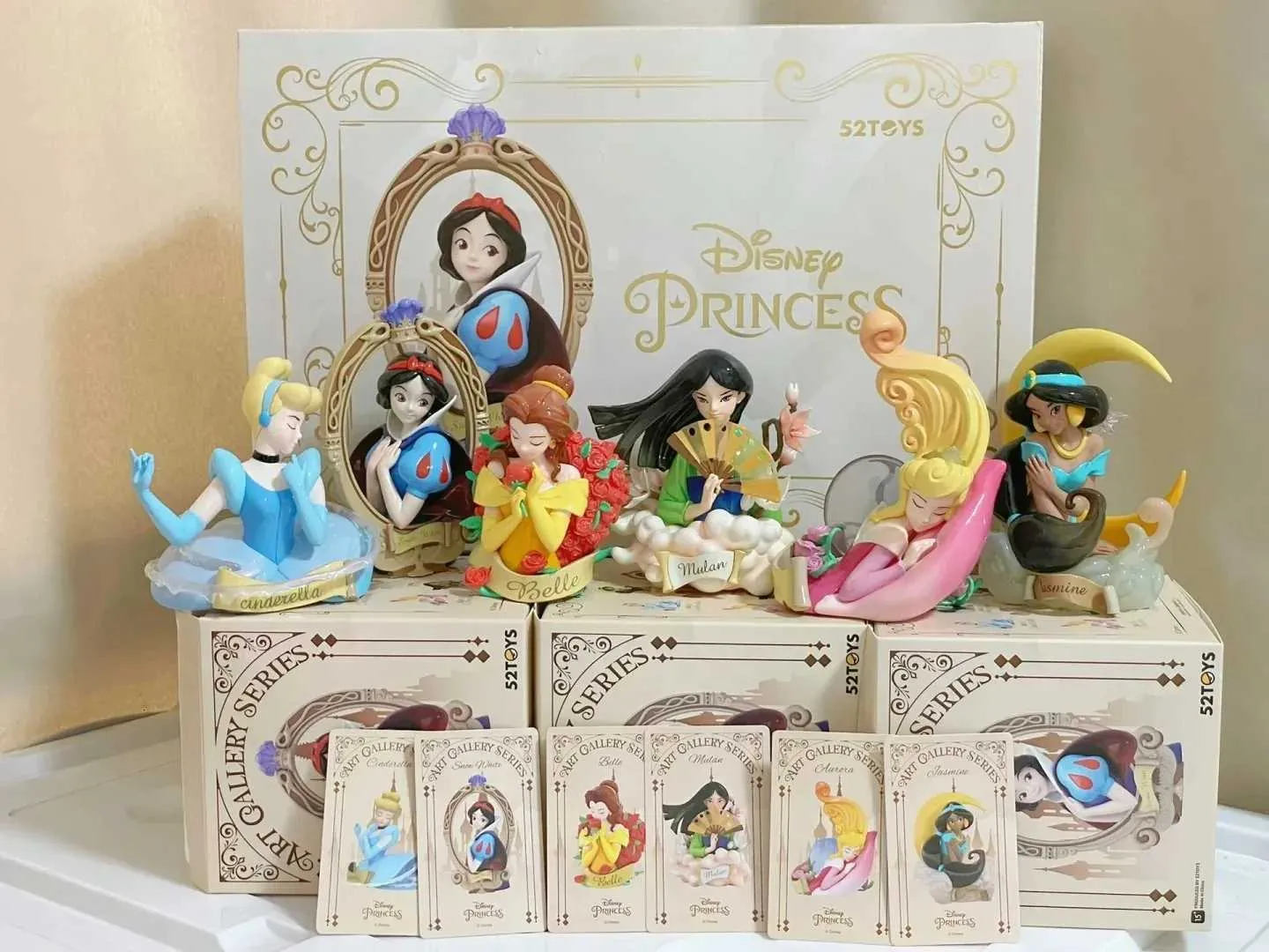 ディズニープリンセス ブラインドボックス アート リフレクション
