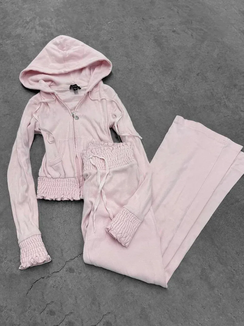 Womens Pink Y2K Vintage Hoodie Set Cropped Smocked... From 28,72 