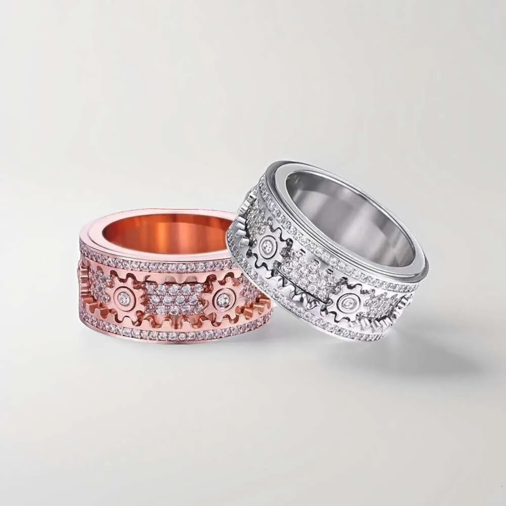 ✓ DHgate 남성과 여성을 위한 기어 회전식 커플 링 로즈 골드 별이 빛나는 하늘 회전 휠 트렌디 주얼리 | 신상품 클러스터 반지
