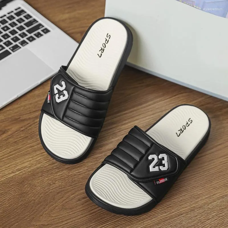 Mens Comfortable Beach Sandals And Versatile Casual Flip Flops_voghion.com