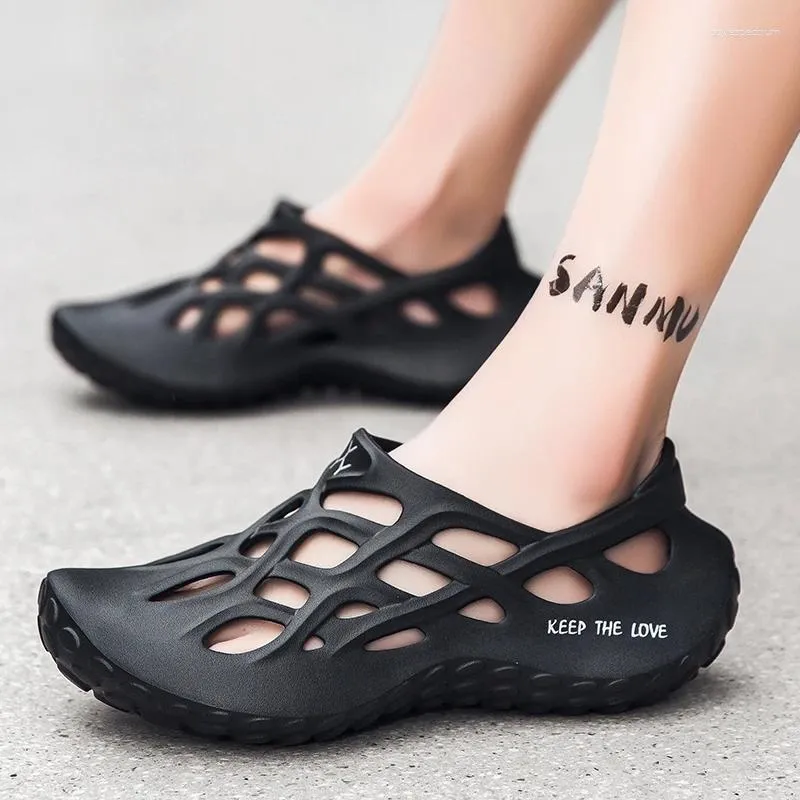 Comfortable Men's Outdoor Sandals Breathable Non-slip Beach Shoes_voghion.com