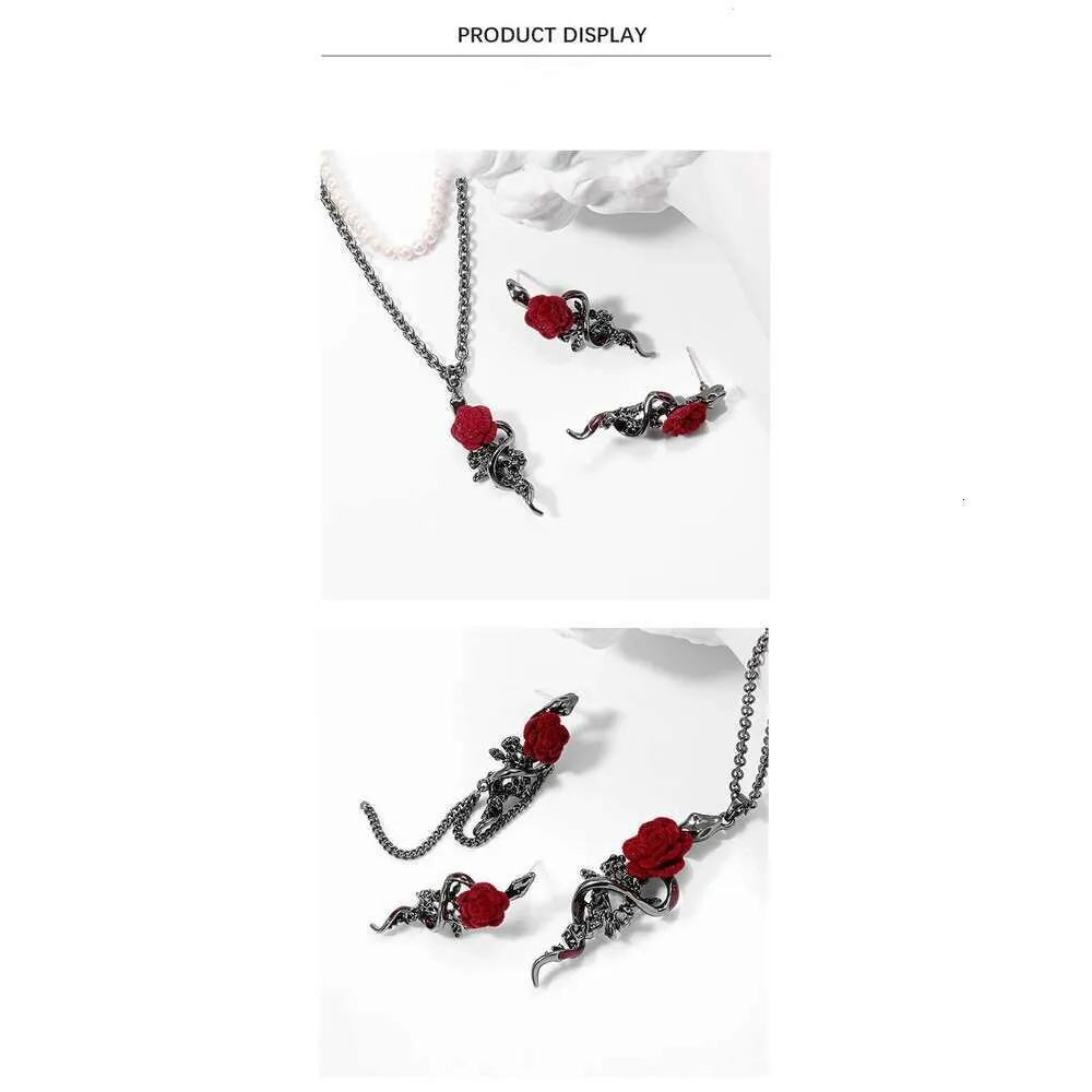 Rose Flower Stud Earrings With Silver Needle For Sweet Cool Girls_voghion.com