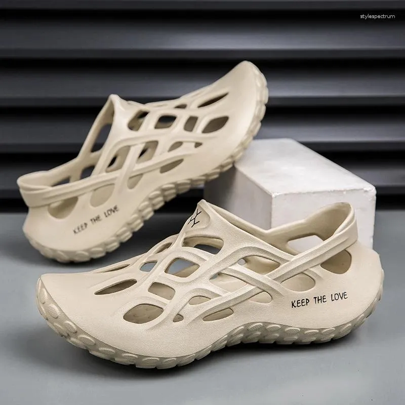 Comfortable Men's Outdoor Sandals Breathable Non-slip Beach Shoes_voghion.com
