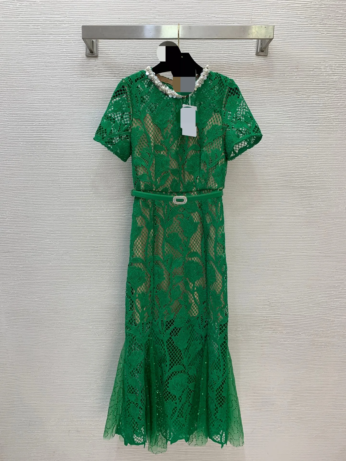 mid calf a line dress Green mid-calf A-line with floral polyester lace, short petal sleeves, crew neck, empire waist, rhinestone decoration, and included belt from Dhgate Runway Dresses Tea length Plus Size Sweater Dresses influencer-new Length:Shorter Womens Adrianna Papell V
