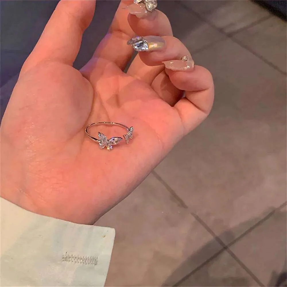 Fashion Adjustable Open Acrylic Crystal Butterfly For Women Kpop Silver Color Zircon Finger Ring Party Jewelry Wholesale_voghion.com