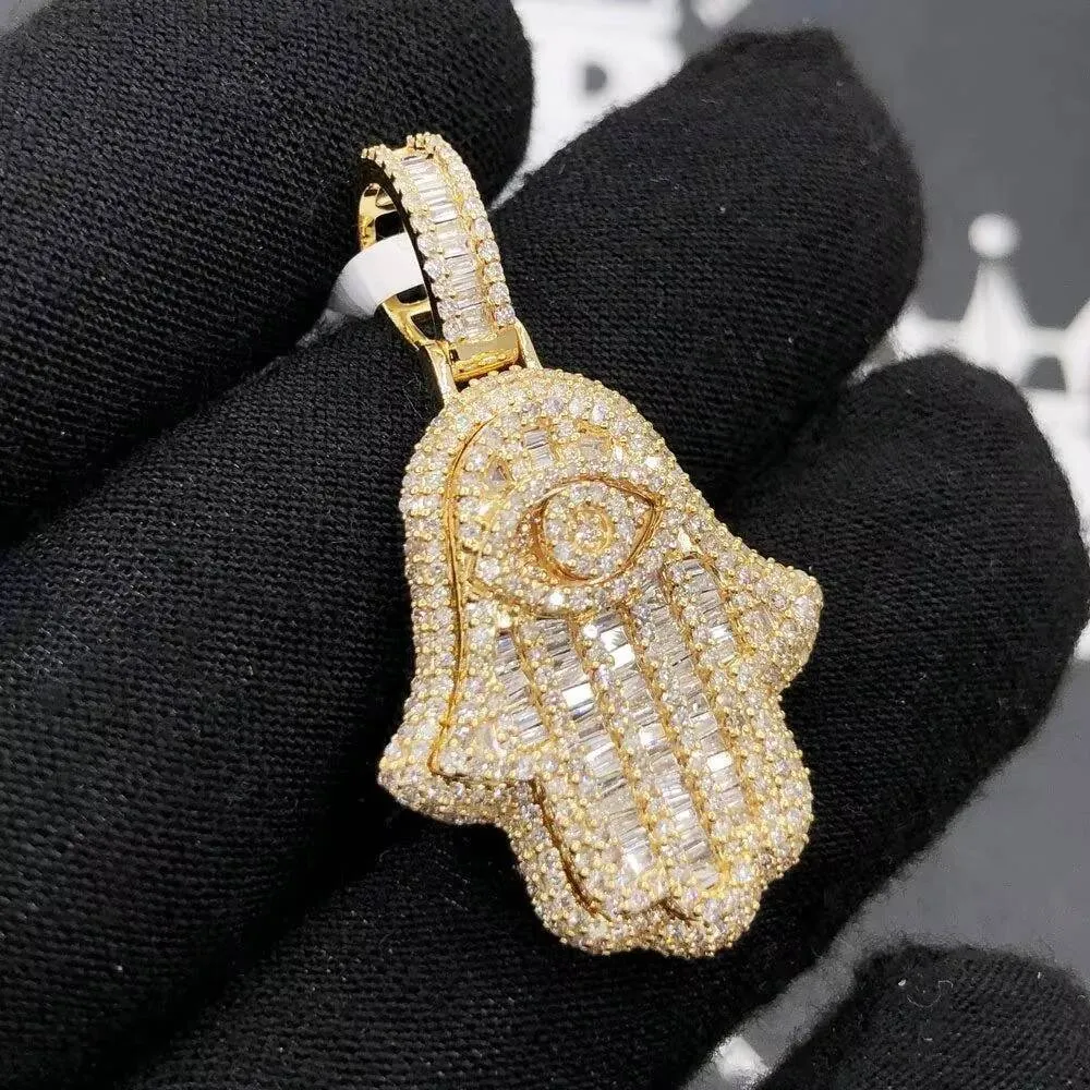 Exklusiver Hamsa-Hand-Anhänger mit Moissanit-Diamanten, gefasst in 925er Silber, Hip-Hop-Schmuck, spirituelle Option 4_voghion.com