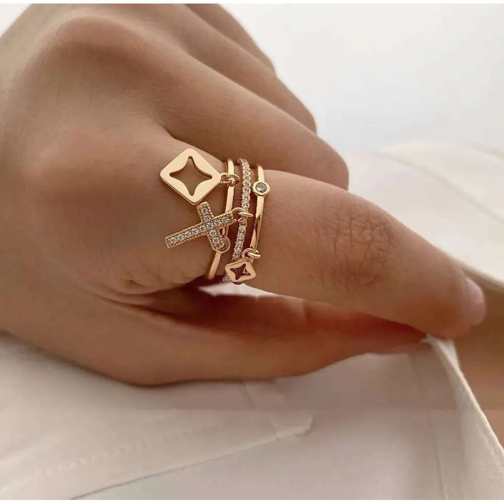 Stainless Steel Gold Plated Sun Ring With Natural Stone Detail_voghion.com