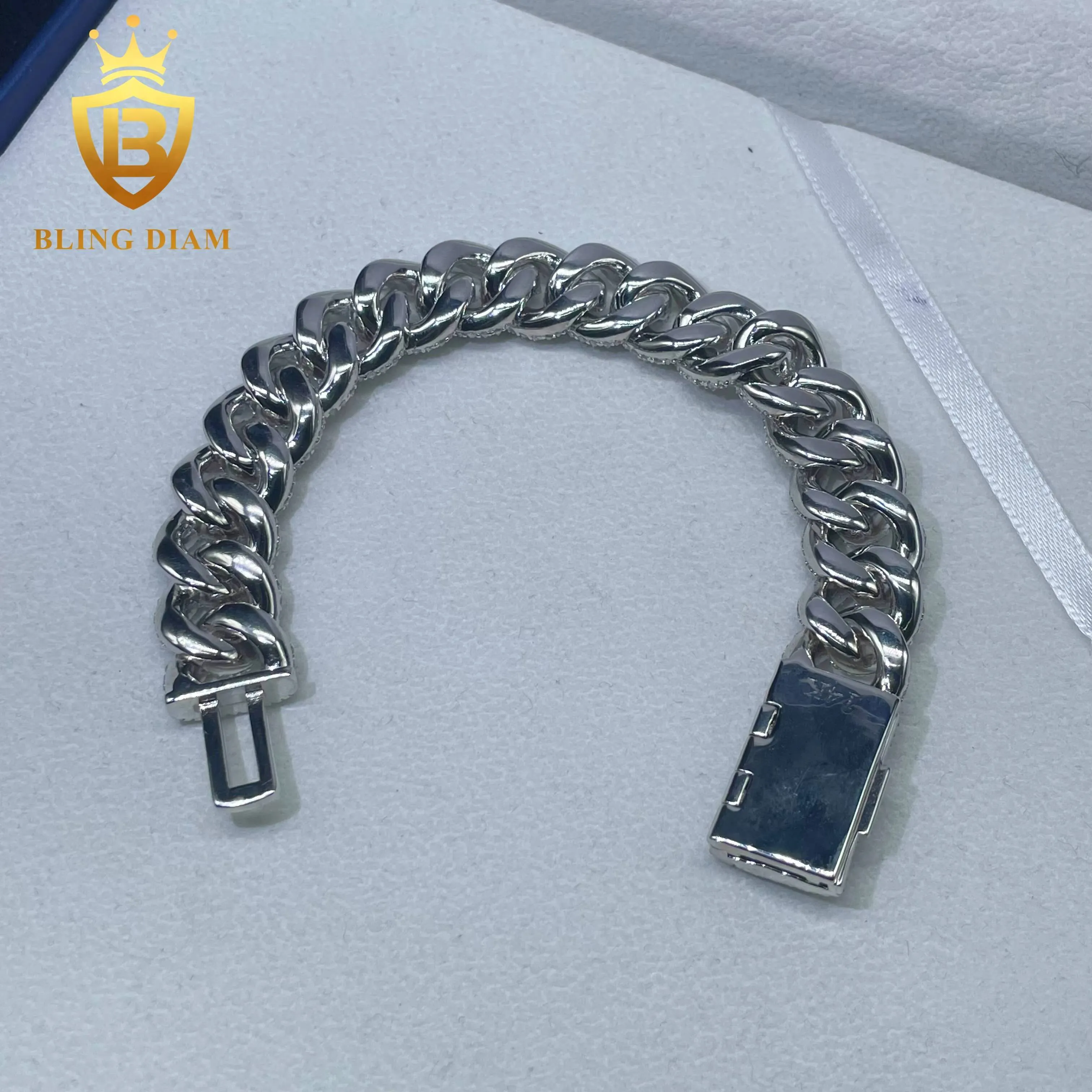 Bracciale hip hop personalizzato con catena a maglia cubana in argento 925 con moissanite iced out e diamanti Miami da 15 mm, per uomo e donna._voghion.com