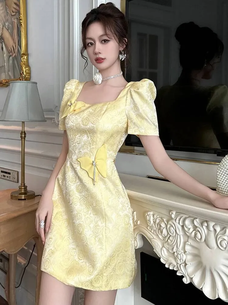 ladies yellow floral dress Buttercream Yellow Midi Floral Dress with Pockets Buttercream Floral Print / Large