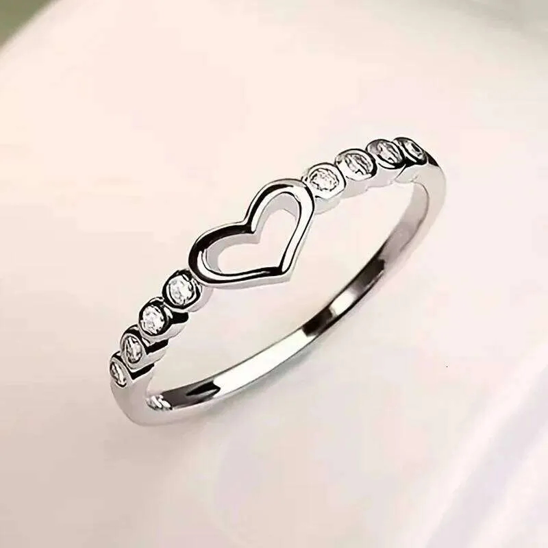 Anelli cuore chic donna con zirconia gioielli moda quotidiani_voghion.com