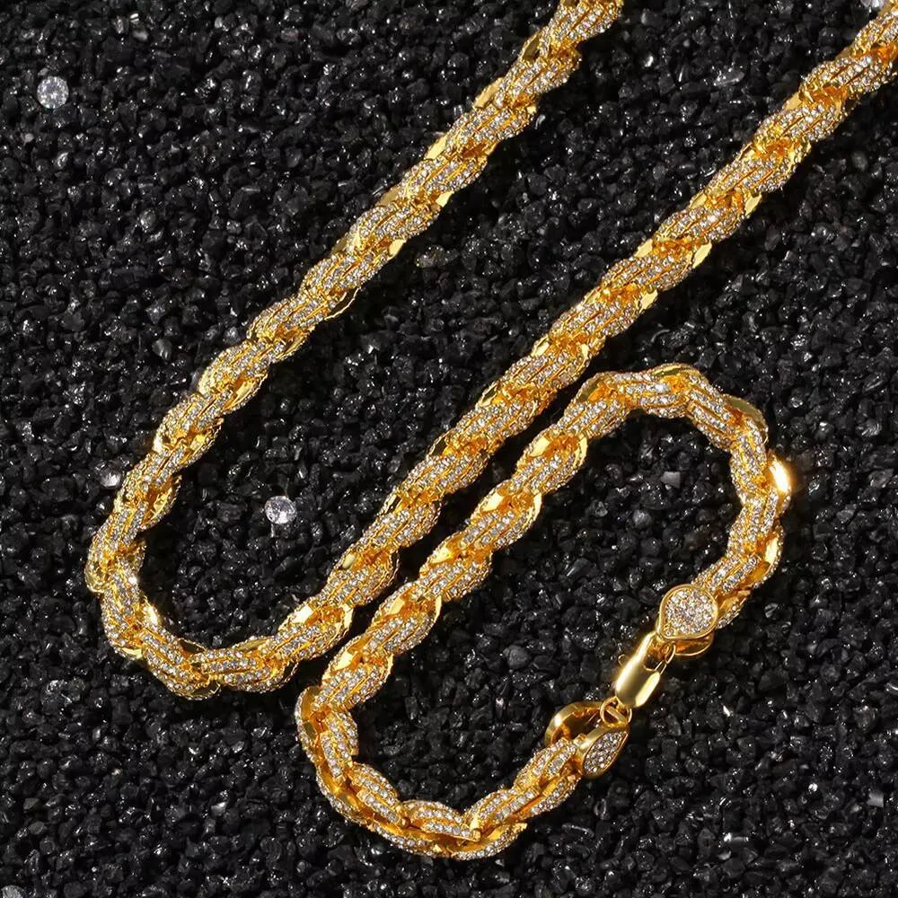Collana da donna NUOYA Iced Out Jewelry con catena a corda da 8 mm e diamanti, personalizzata in argento 925._voghion.com