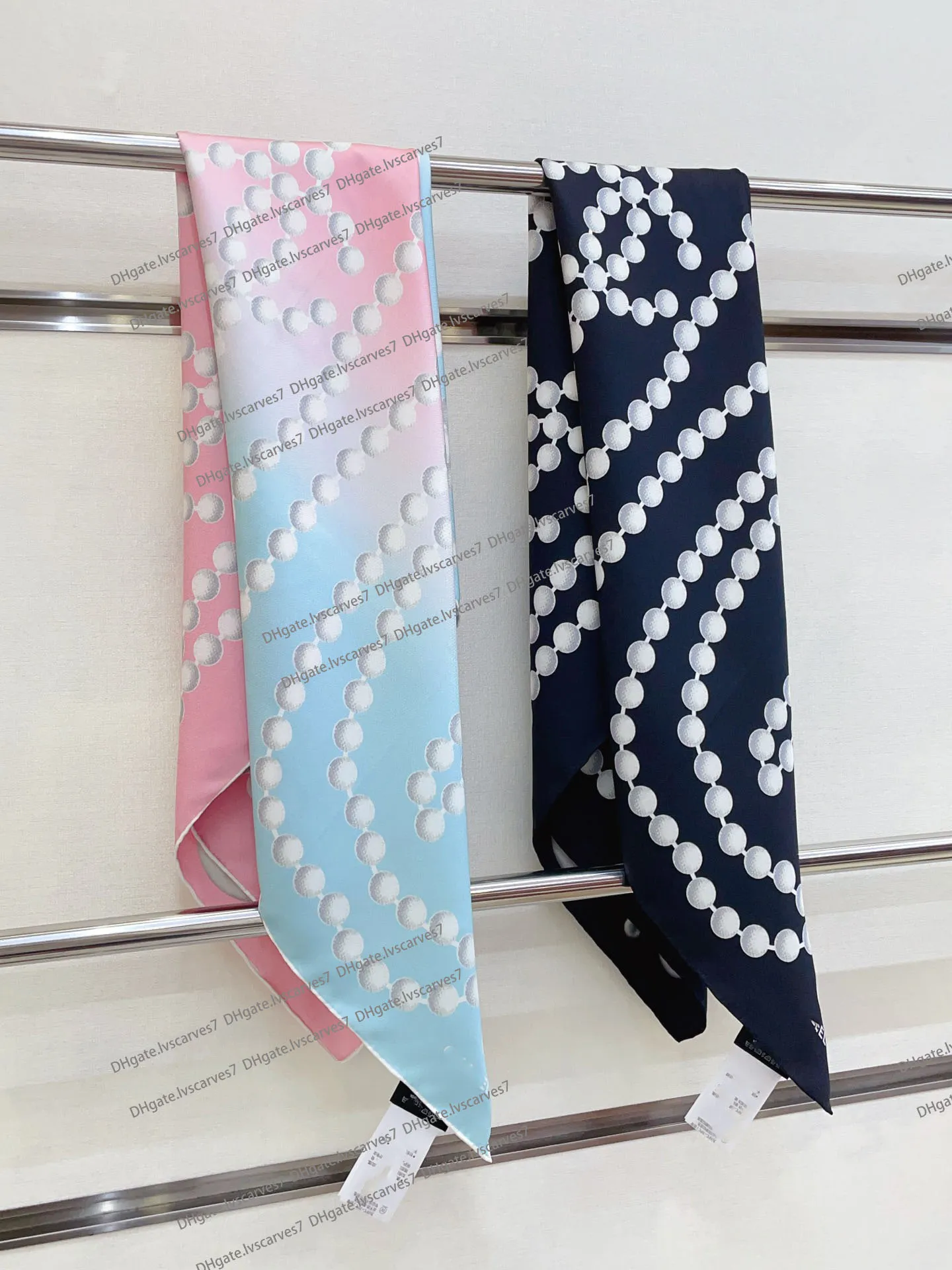 LOW START Twilly High-Grade Letter C Print Silk Scarf Chanel 100 Silk Twilly Cc Logo Four Leaf Clover Scarf In  main image 2
