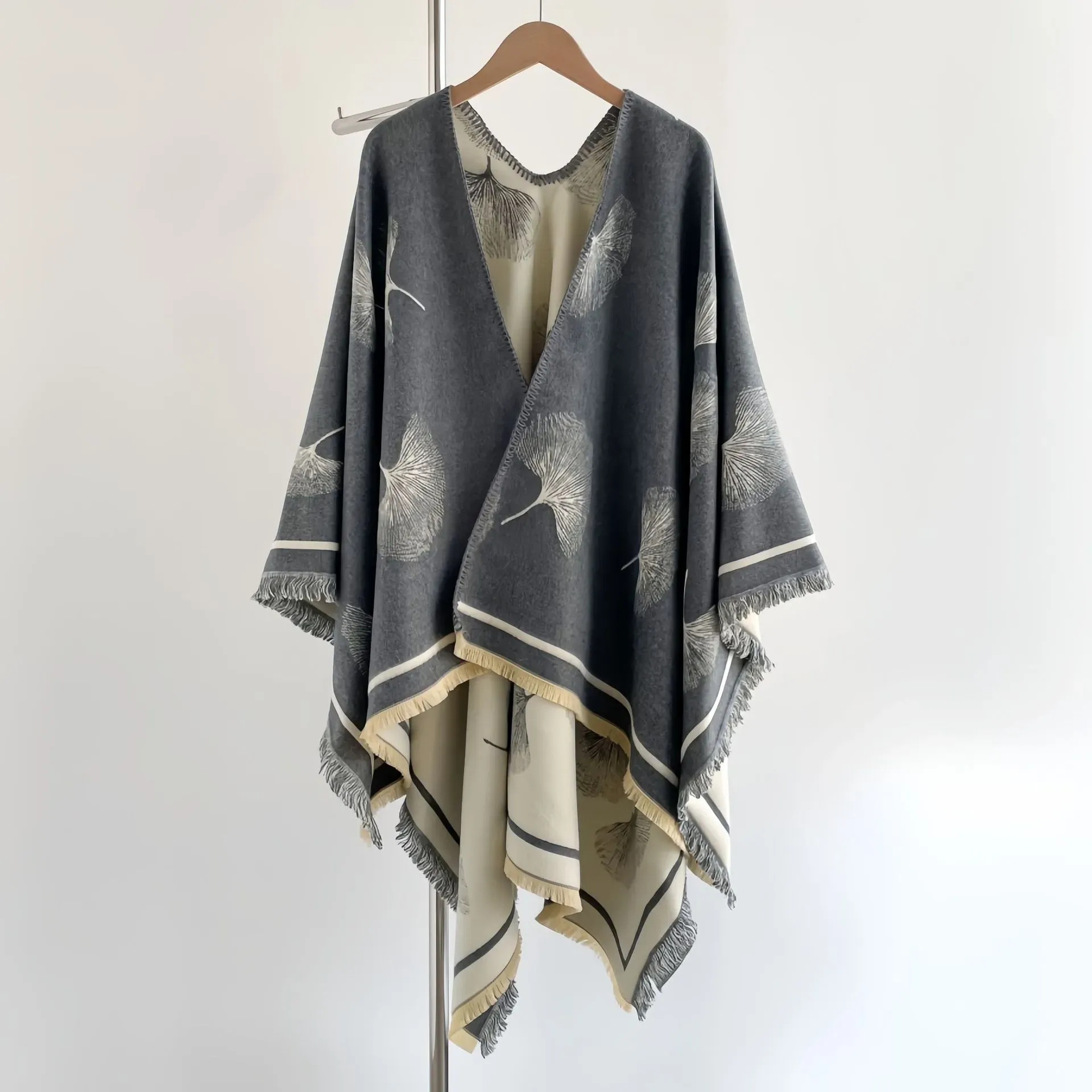 Designer Ginkgo Leaf Knitted Scarf Versatile Autumn Winter Shawl_voghion.com