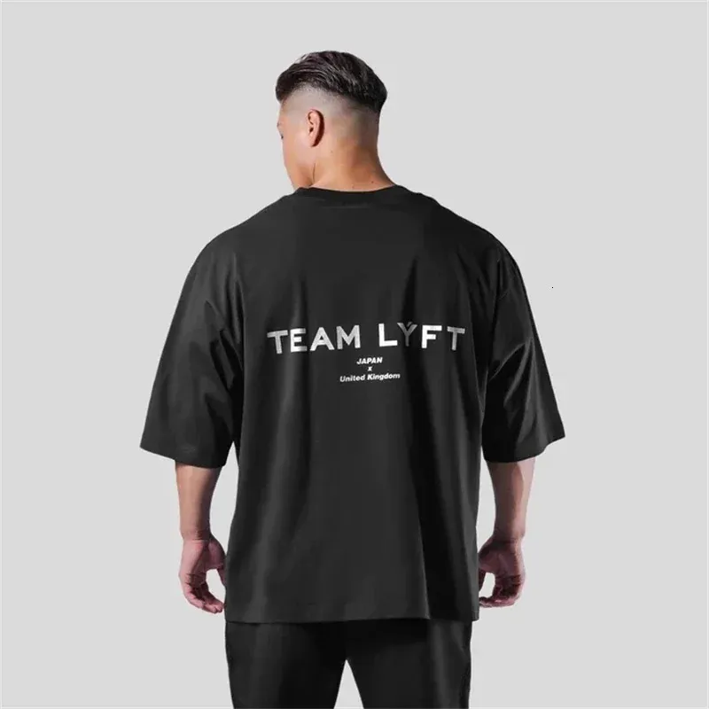 Lyft COTTON TEAM LYFT GRAPHIC T-SHIRT L T-SHIRTS | LÝFT Official