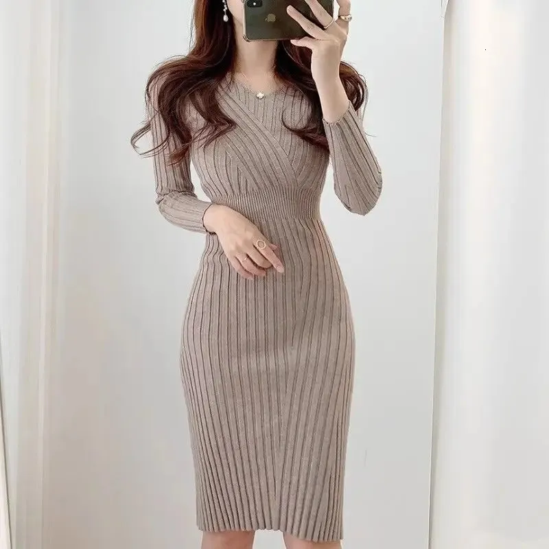 korean club dress knitted Style Autumn Vintage Chic V-Neck Corset Bodycon Hip-Covering Short Sleeve Midi from Dhgate Urban Sexy Dresses Party dress