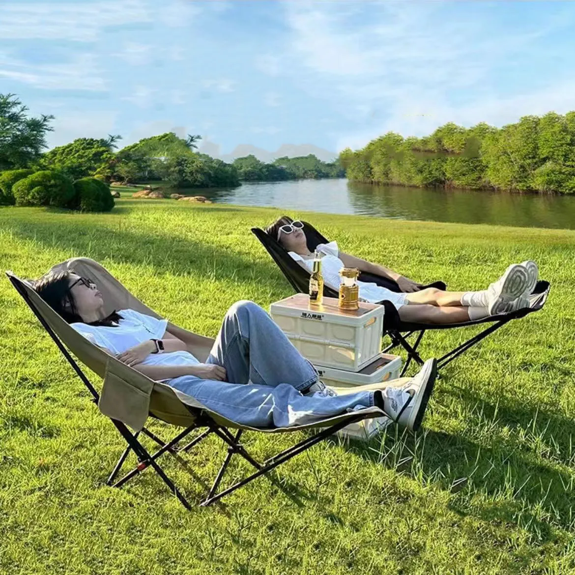 Outer Moon Chair Tragbarer, dreistufig verstellbarer Klappstuhl für Camping, Picknick, Grillen, Freizeitstuhl mit Beinstütze, Lounge-Stuhl