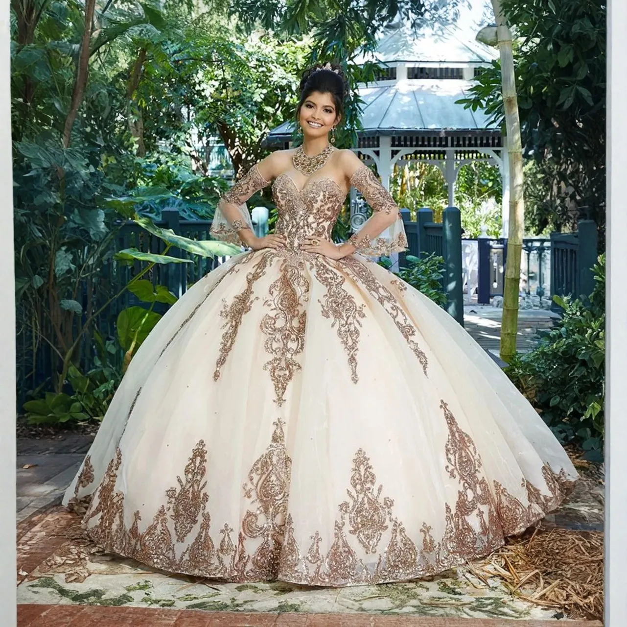 Rose Gold Sweet 16 Princess Quinceanera Dresses Long Sleeves Tulle Formal Pageant Ball Gown for Girls Vestidos de Anos robe robe de soiree mariee luxe Rose Gold Sweet 16 Princess Quinceanera Dresses Long Sleeves Tulle Formal Pageant Ball Gown for Girls Vestidos de Anos robe robe de soiree mariee luxe