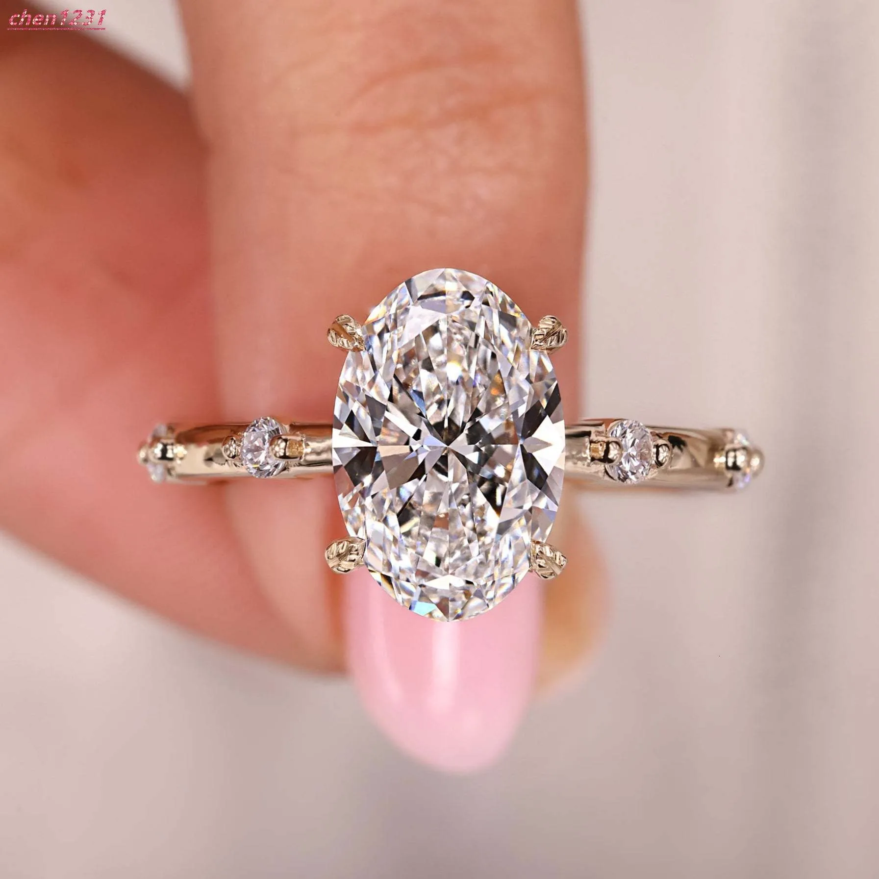 Anillo de compromiso de lujo personalizado con diamante cultivado en laboratorio VVS, talla ovalada, certificado por IGI, para mujer, oro de 10K, 14K o 18K. Regalo ideal para aniversario._voghion.com