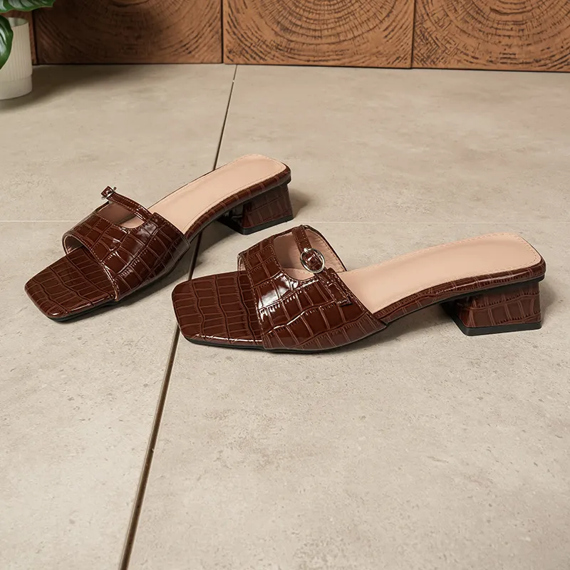 Cross Border New Style Ladies Pointed Toe Slip On Sandals With Thick Heels For Outer Wear Made Of Genuine Leather Free_voghion.com