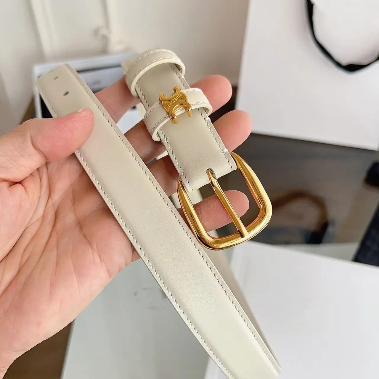 Women\'s Leather Belt with Classic Gold Buckle Fashion Waist Belt Women main image 4