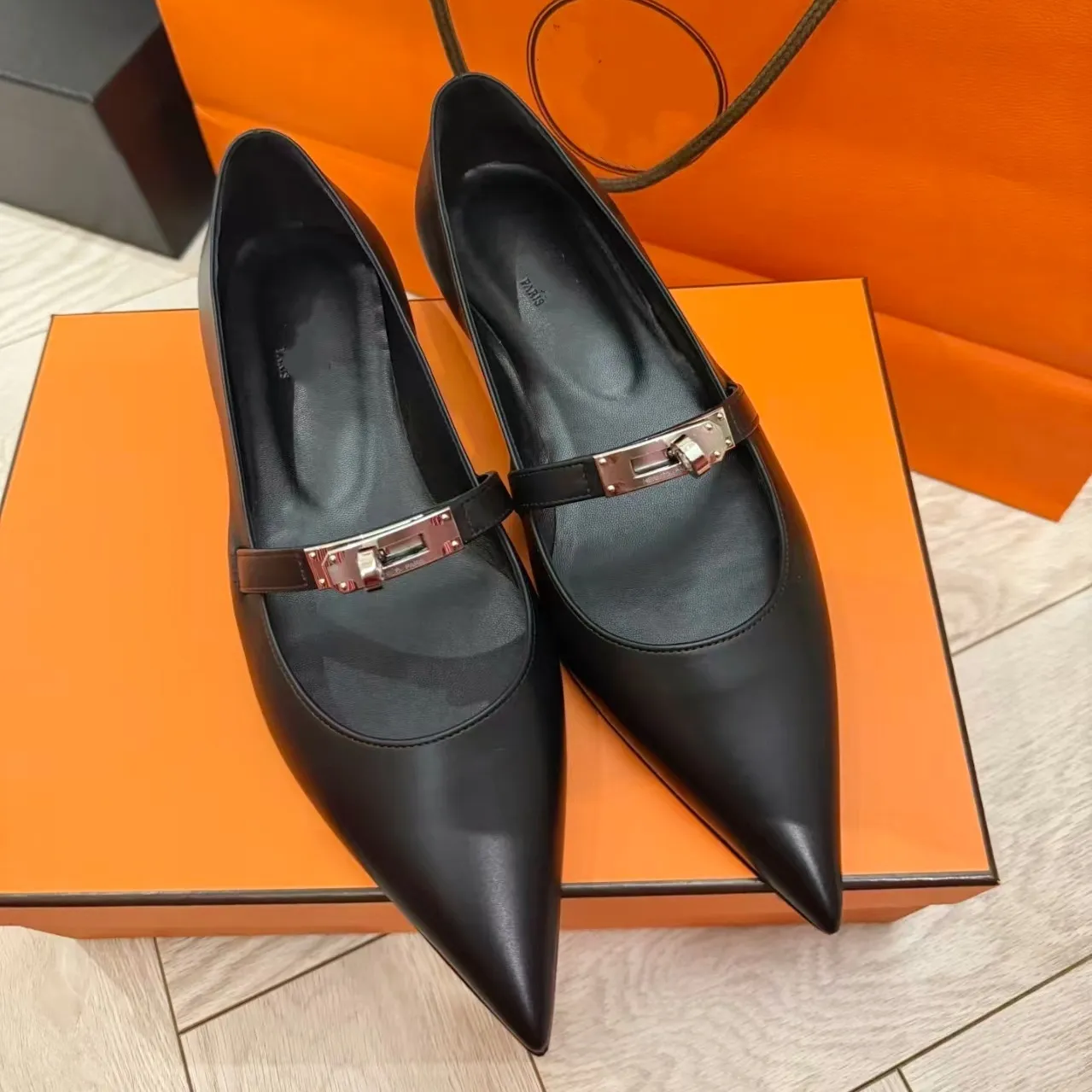 Bulk Designer Womens Pointed Flat Sandals Suede Leather... At Only $62.09 |  DHgate.Com