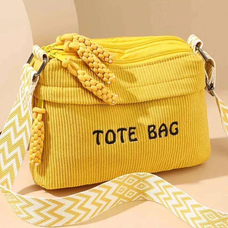 Borsa A Tracolla Donna In Velluto A Coste Bianco Con Ciondolo In Finto Peluche - Zaino Regolabile Leggero E Impermeabile Per Uso Quotidiano E Shopping - 3