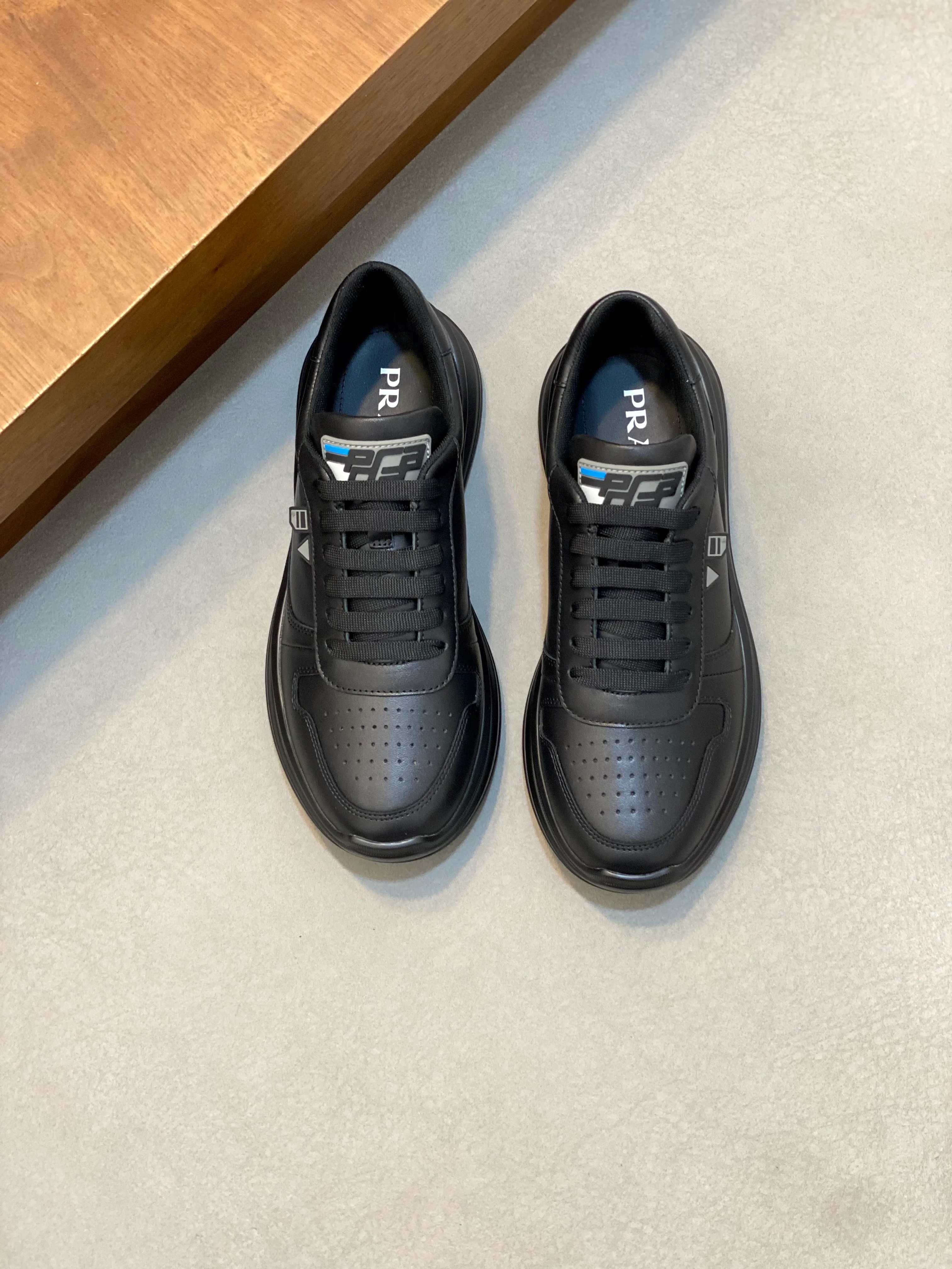 TOP Mens Designer Sneakers Casual EU Size 38 44 Comfortable 