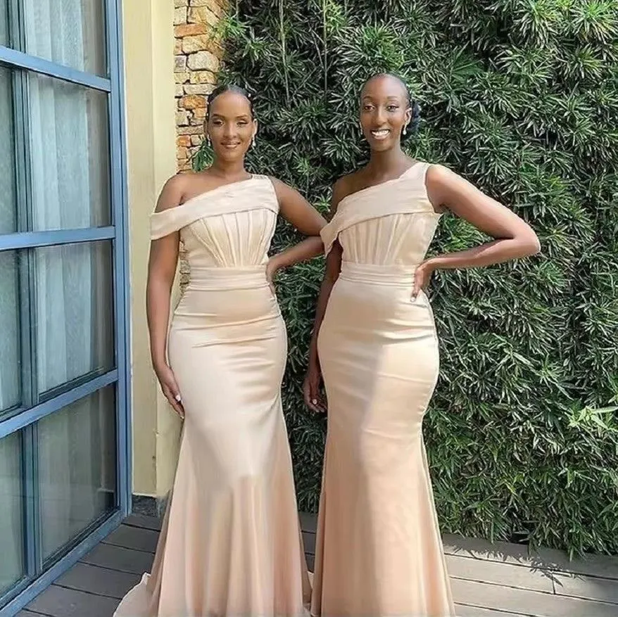 adrianna papell textured chiffon ruffle dress Tulle And Organza Ruffled Gown With Paneled Mikado Bodice In Ivory Color:gold / champagne L041824 this evening dress is Zip Mini Dress In
