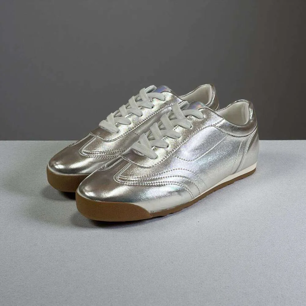 okimoz Neue Laufschuhe im Retro-Stil, metallisch-silber, leichte, glänzende Freizeitschuhe für Damen, atmungsaktiv_voghion.com