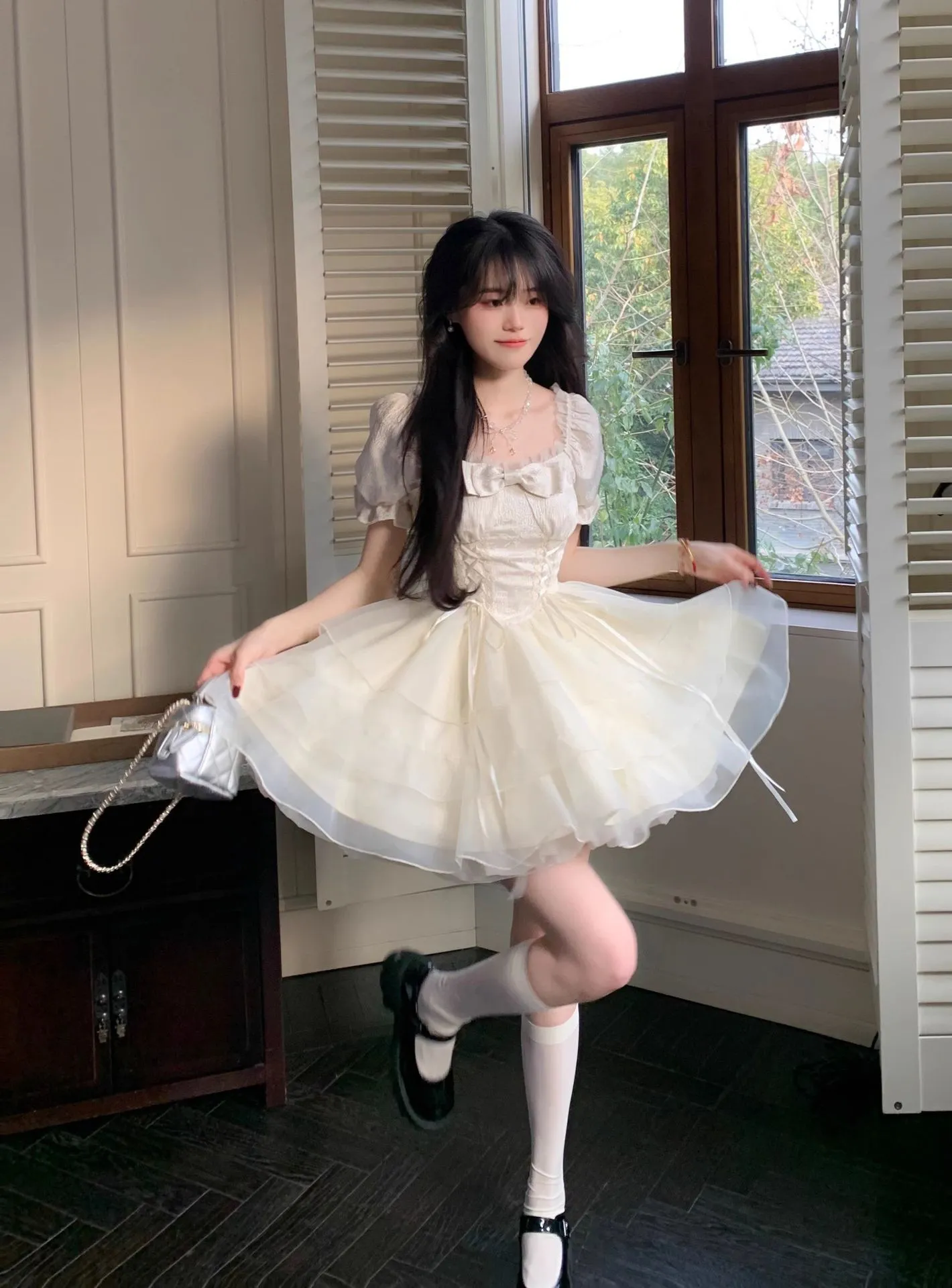 Korean Style Short Dresses: A Buying Guide for Retailers